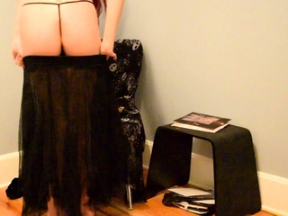 Amateur hottie solo masturbation