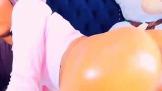 Tranny Fuck Her Ass With Dildo