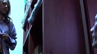 Skilled exotic brunette babe attacks donga with mouth