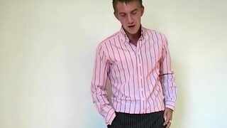 Big dicked British amateur Matt H masturbates and cums solo