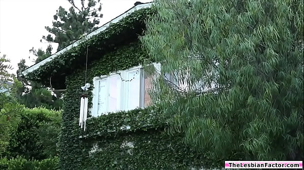 I’ll give you massage is you trim and lick my hairy pussy