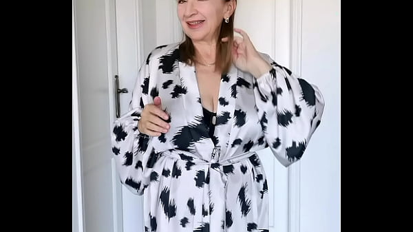 I will seduce you in black stockings and lingerie so that we can enjoy my hairy granny’s pussy together