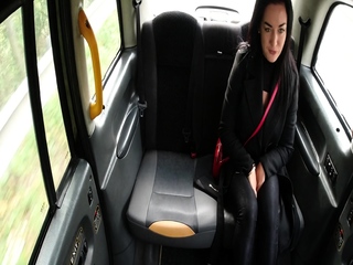 Marletta hot amateur babe outdoor